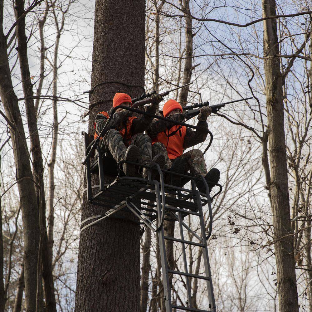 Lockdown 21 ft. 2-Man Ladder Treestand LD202E
